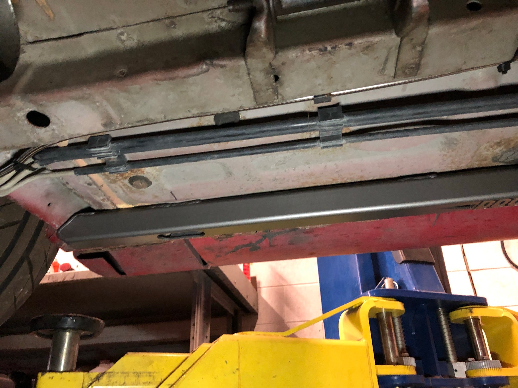 Sn95 Frame SN95 / New Edge Mustang Jack Rails – Detroit Drifting Co